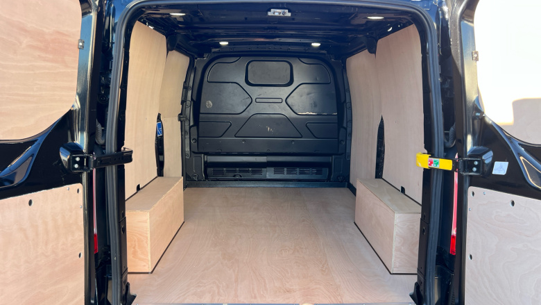 Ford Transit Custom 280 L1 Diesel Fwd 2.0 EcoBlue 130ps Low Roof Limited Van